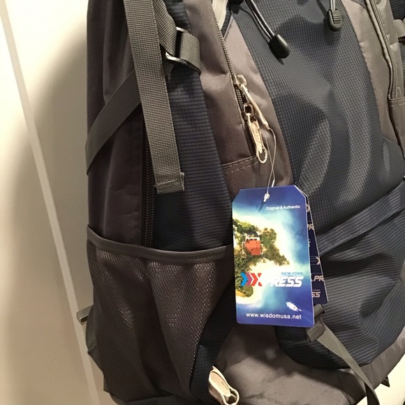 New York XPress Camping/Hiking Daypacks 8013 Navy NWT